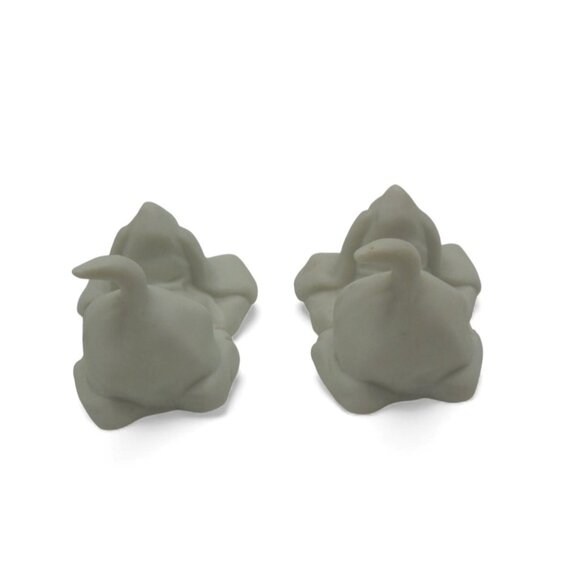 HALLMARK Basset HOUND Porcelain Handcrafted In Japan Dog Pair Figurines 1975 VTG - Picture 4 of 11